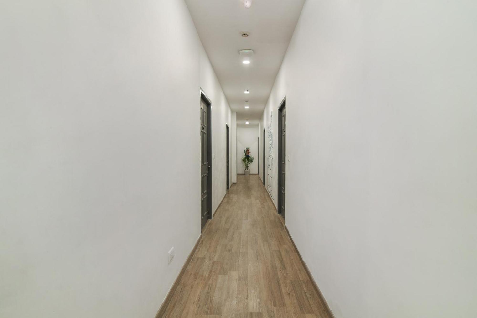 Super Townhouse Xotel Čennai Exteriér fotografie