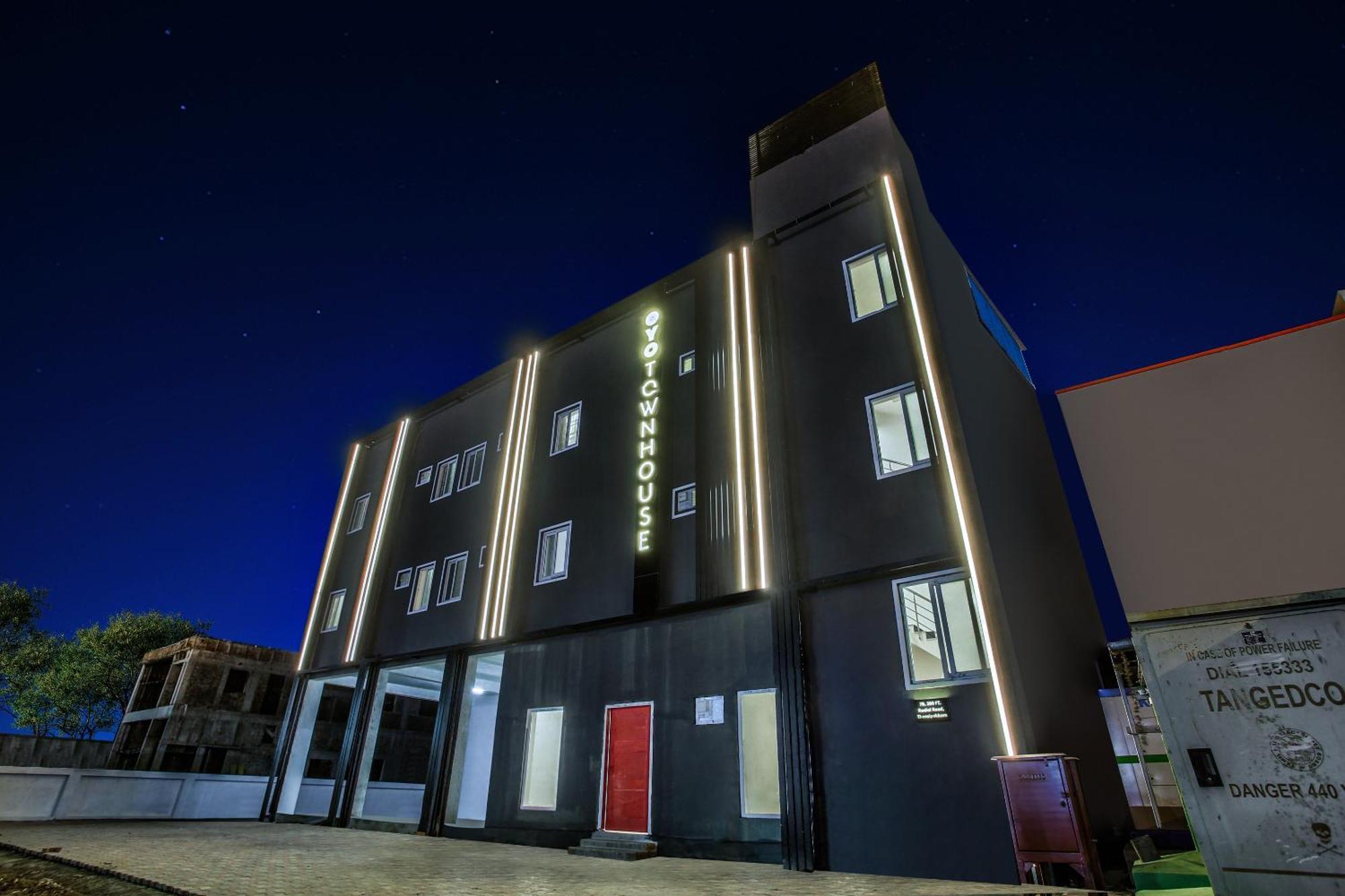 Super Townhouse Xotel Čennai Exteriér fotografie