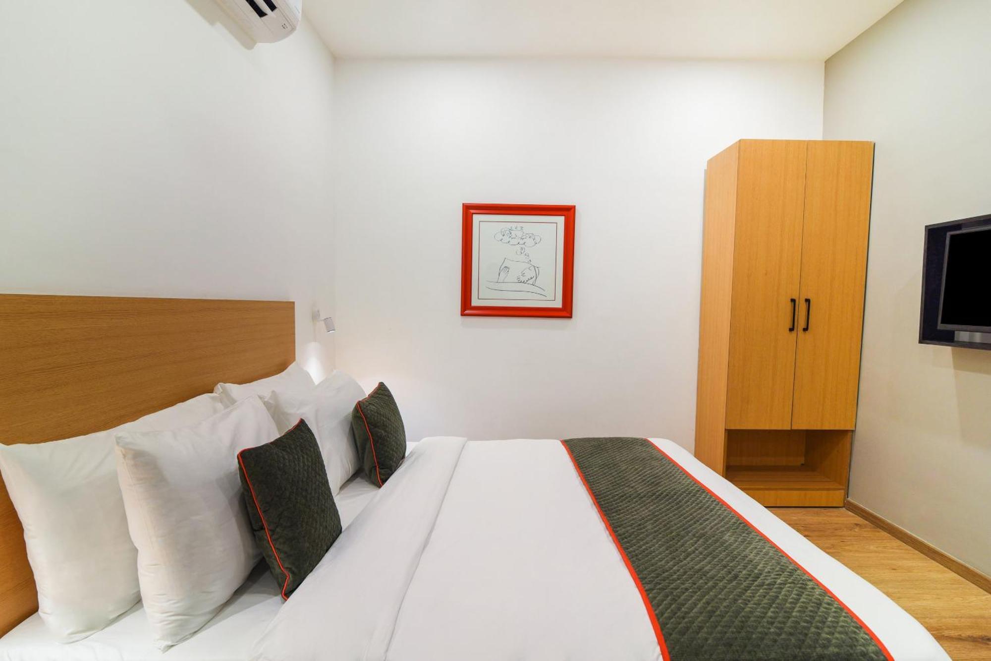 Super Townhouse Xotel Čennai Exteriér fotografie